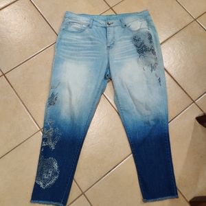 Terra & Sky Jean W/Raw Hems & Fading Details